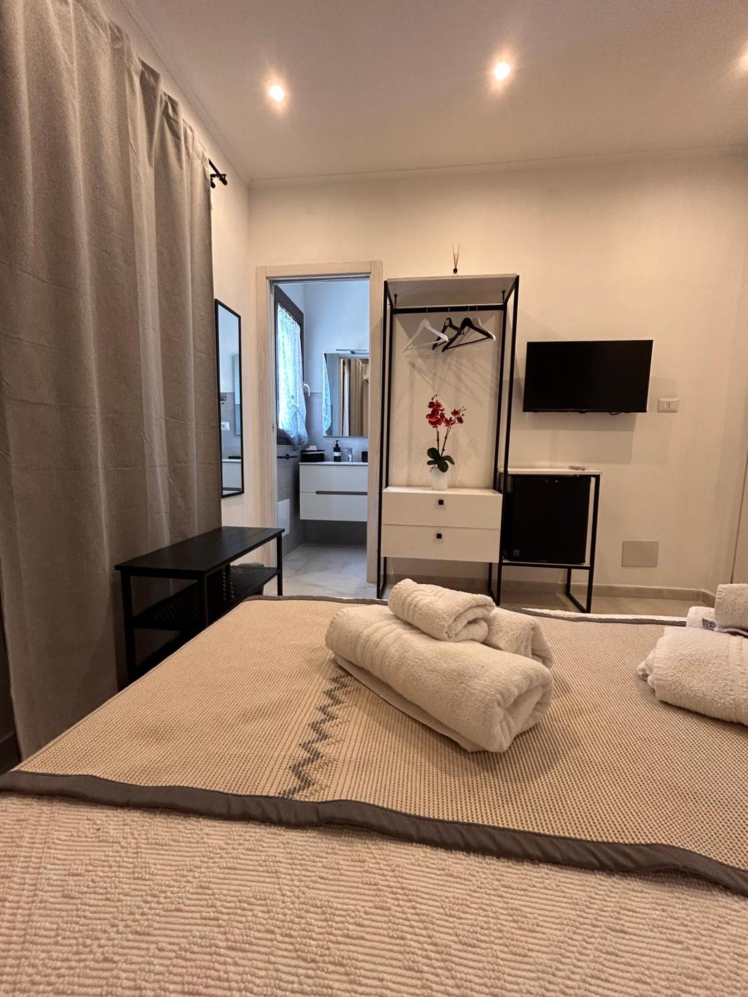 Vista D'Ogliastra Hotel Gairo Sant'Elena Стая снимка